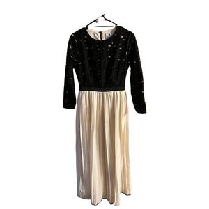 Dainty Jewells Maxi Black and Cream dress. xs for lyseelove